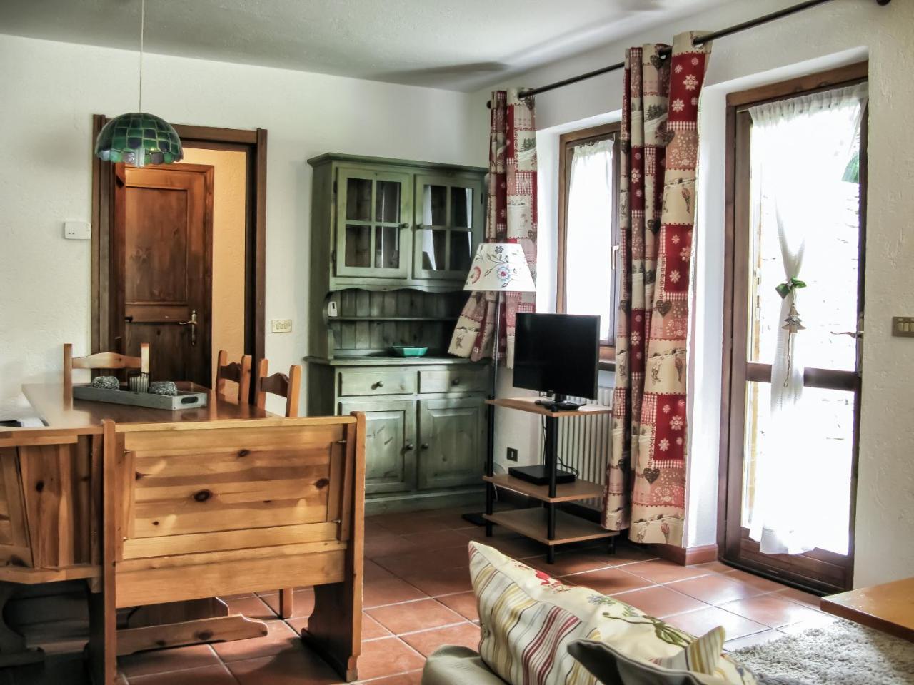 La Maison Des Guides - Trilocale A 500 Mt Dalle Piste Di Dolonne كورمايور المظهر الخارجي الصورة